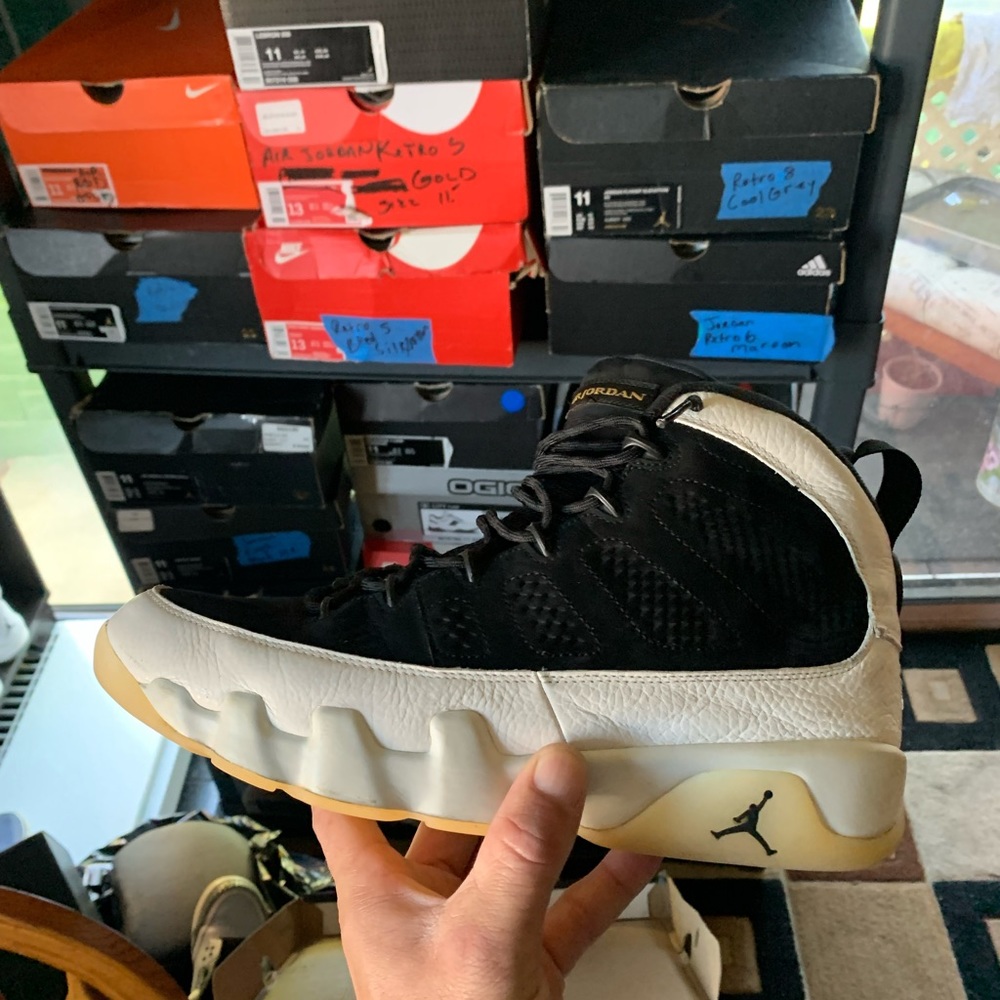 Air Jordan retro 9 “city of flights “